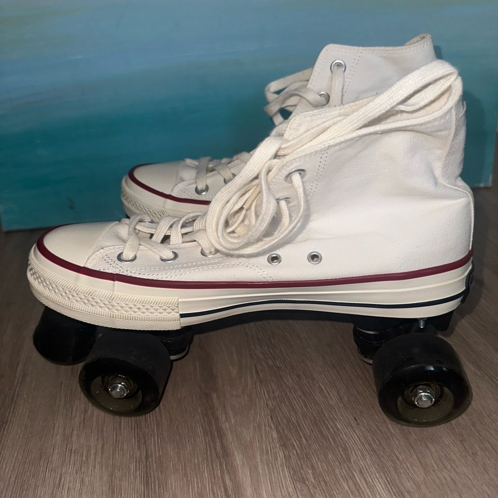 Converse Roller Skates 🛼